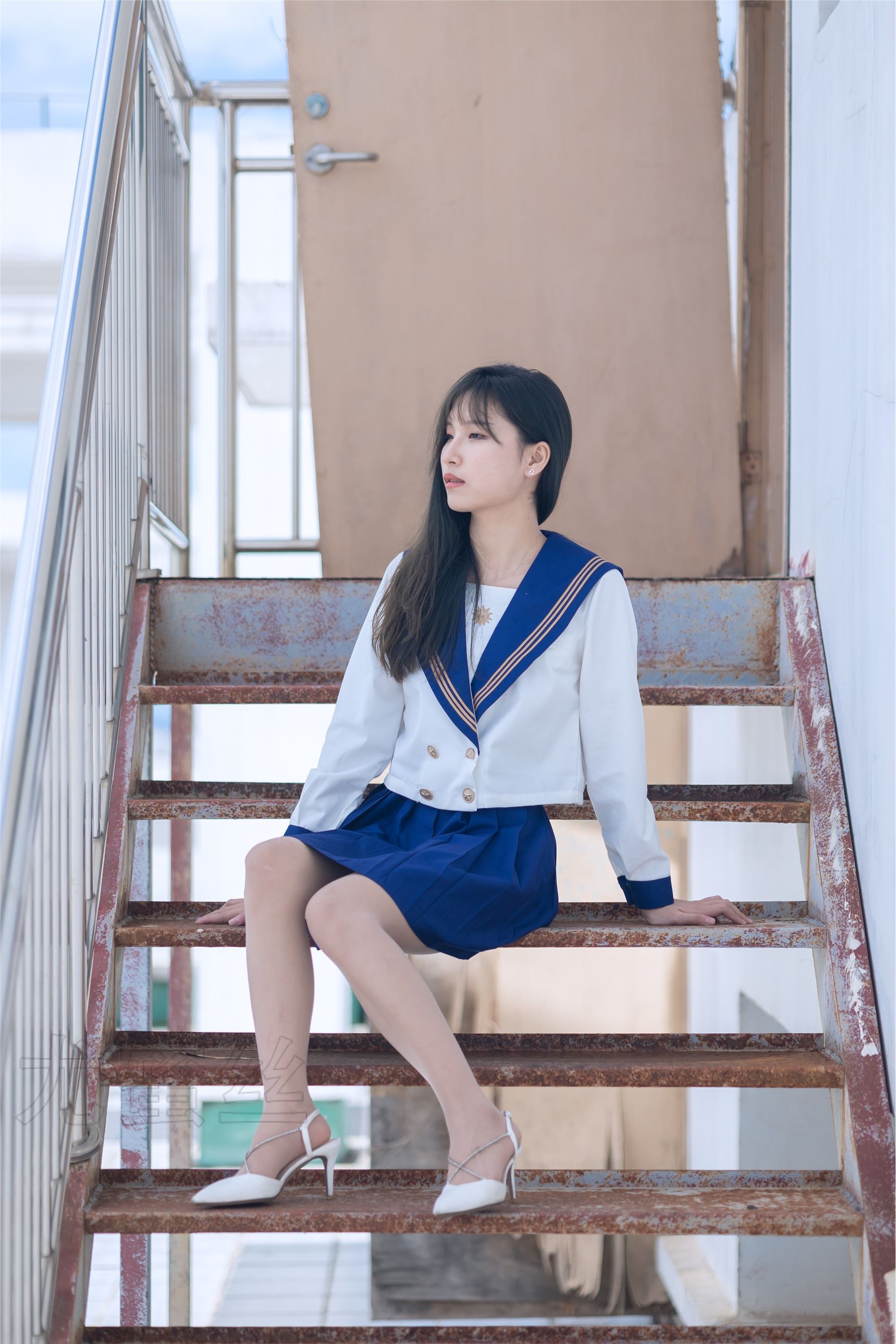 尤蜜丝 穿搭写真 NO.069